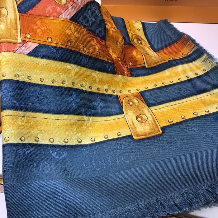 Louis Vuitton Scarf LV00132